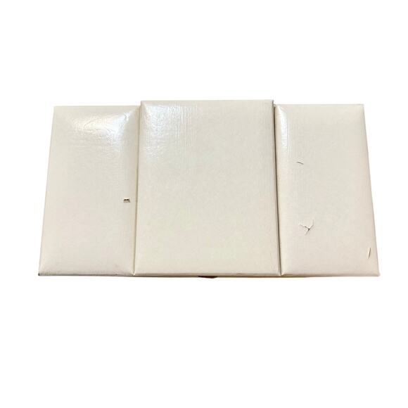 VTG Cream Multi-Compartment Jewelry Box with Red Velvet Interior & Mirror - Picture 2 of 10